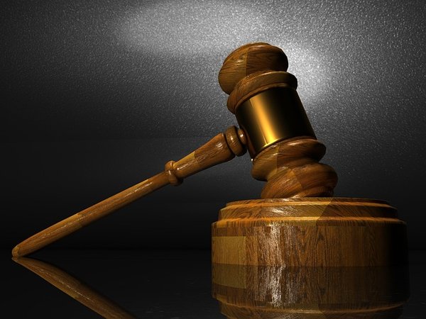 Clause léonine : exemples d'application et gestion de litiges